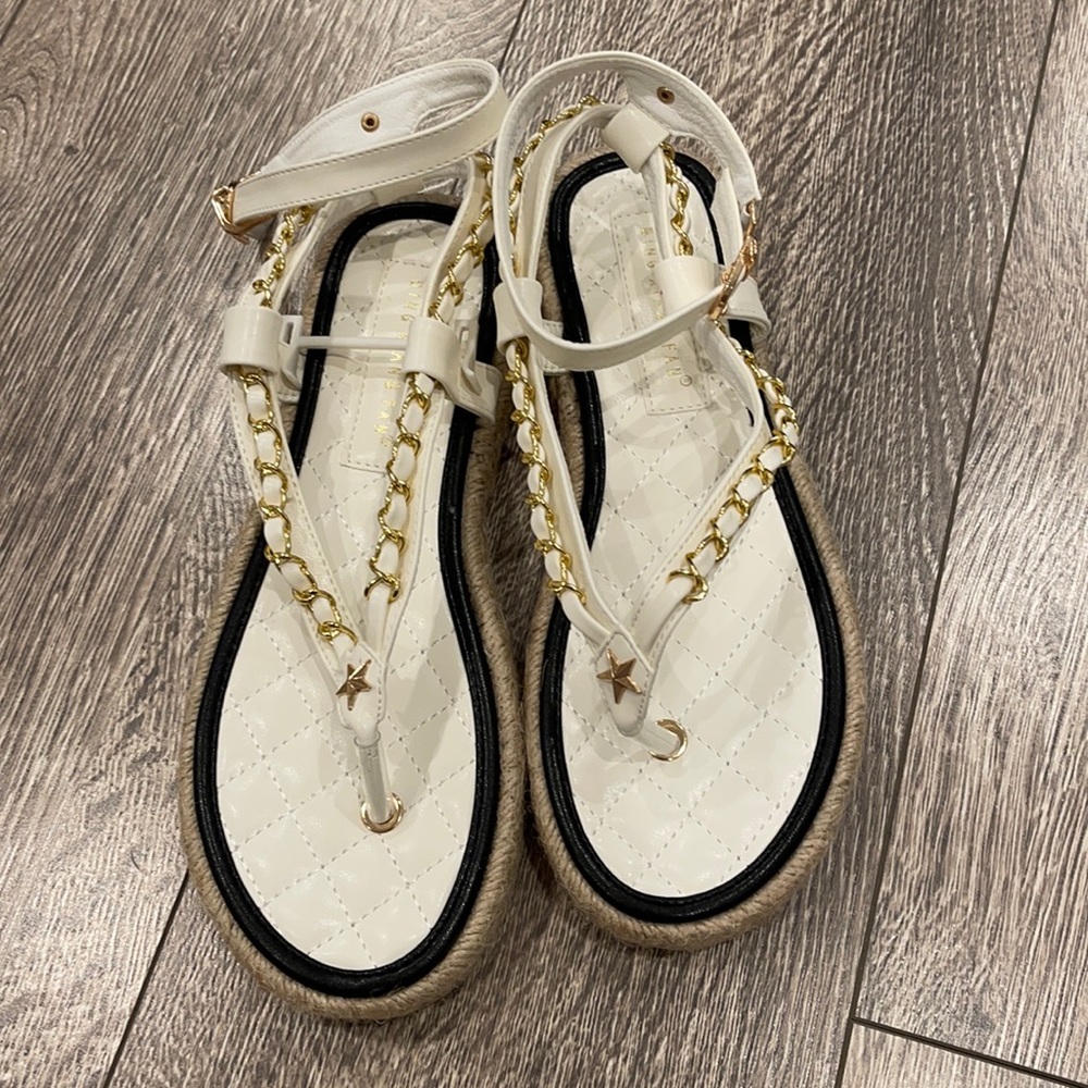 Women sandals